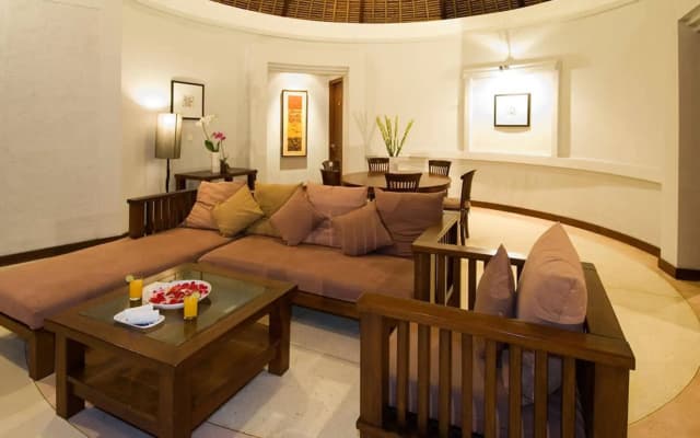 The Alam Villa - photo 2