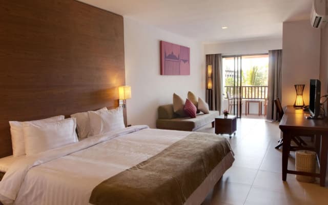 Sunprime Kamala Beach - photo 5