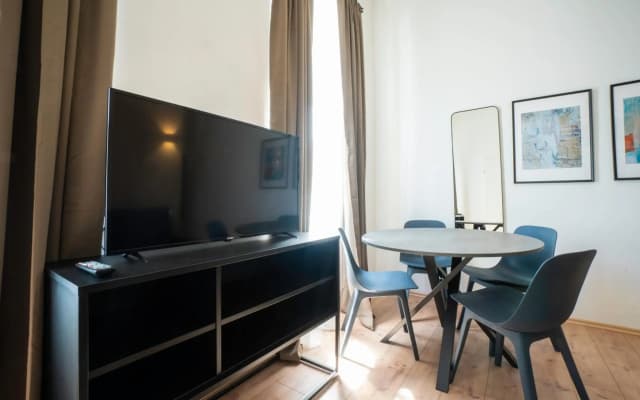 Modern 1-bedroom apartment next to Praterstern - photo 2