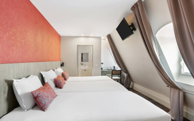 Sure Hotel by Best Western Paris Gare du Nord - photo 3