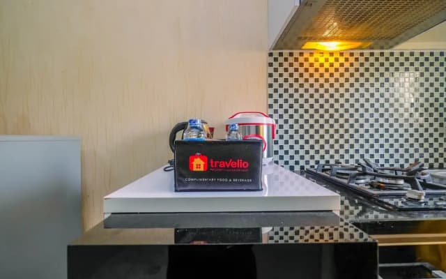 Wonderful Studio at Kebagusan City Apartment - photo 3