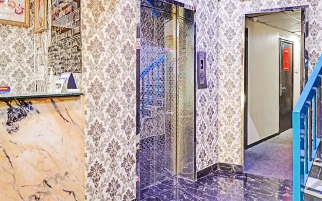 Great Country Hotel by OYO Rooms - photo 2