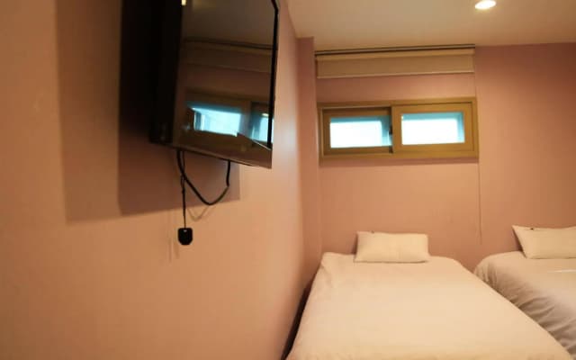 Hostel Korea 10th - photo 4