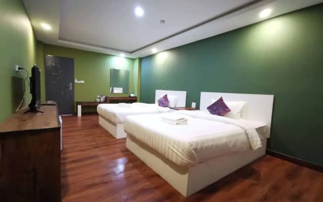 The Ram Hotel - photo 3
