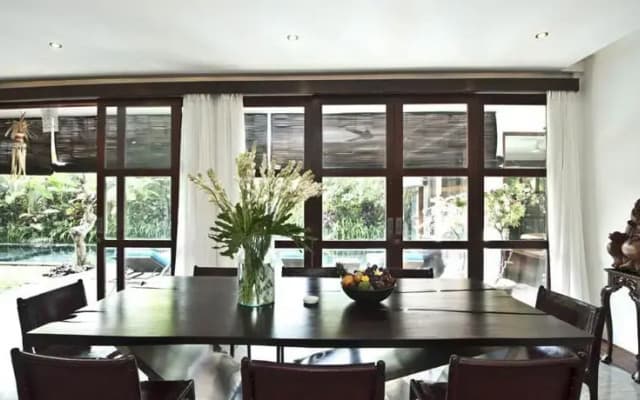 Villa Amira Legian - photo 4