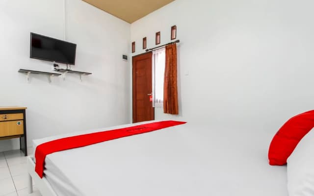 RedDoorz @ Jagakarsa 2 - photo 3