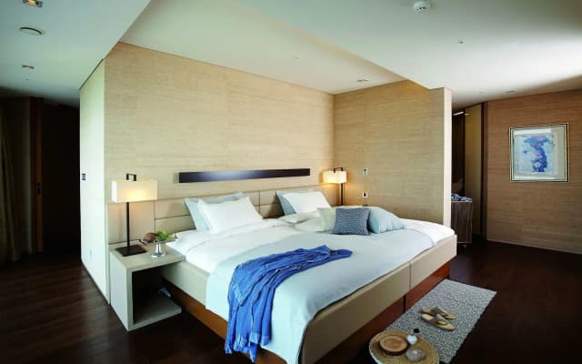 The Classic 500 Pentaz Executive Residence - photo 3
