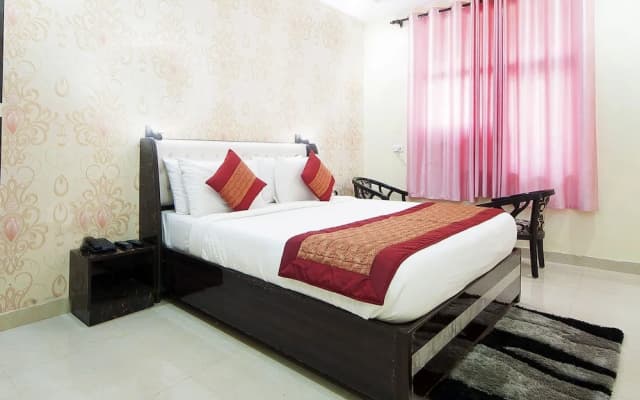 Hotel Aerodrome - photo 4