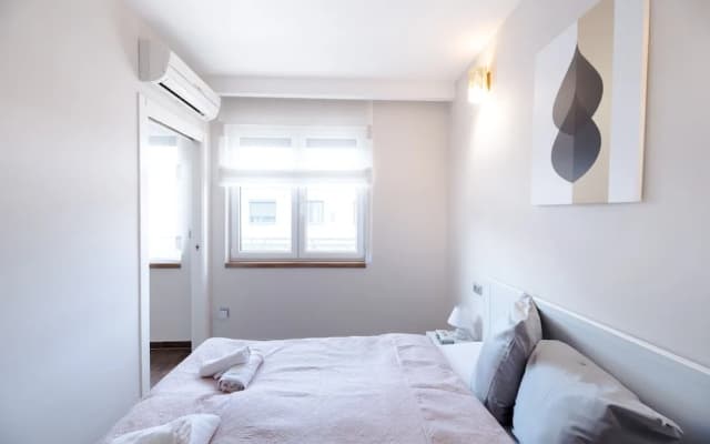Budapest Easy Flat - Penthouse Basilica - photo 5