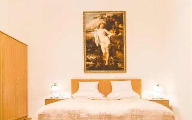 Authentic Klauzal Apartment - photo 3