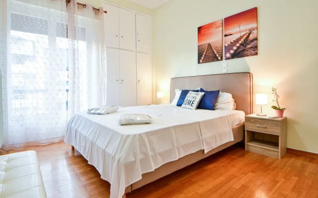 Athenian sunny apartment - photo 5