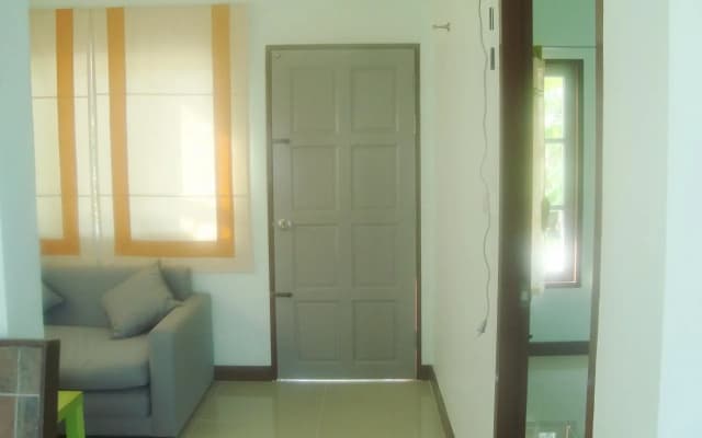 PS 35 Apartment - photo 3
