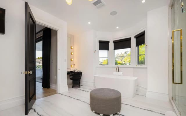 Gardner Modern - photo 2