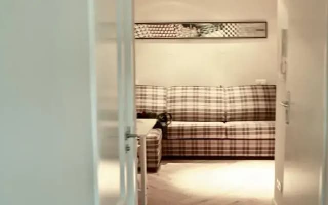 Modern Studio in a Central Location - photo 3
