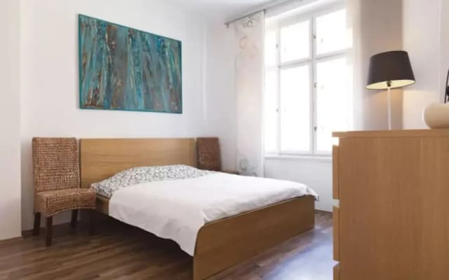 Chic And Spacious Buzulucka Apartment - photo 3
