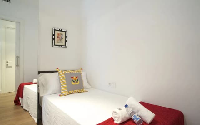 BarcelonaForRent Tucson Suites - photo 2