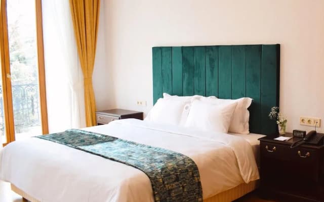 Octava Boutique Hotel - photo 3