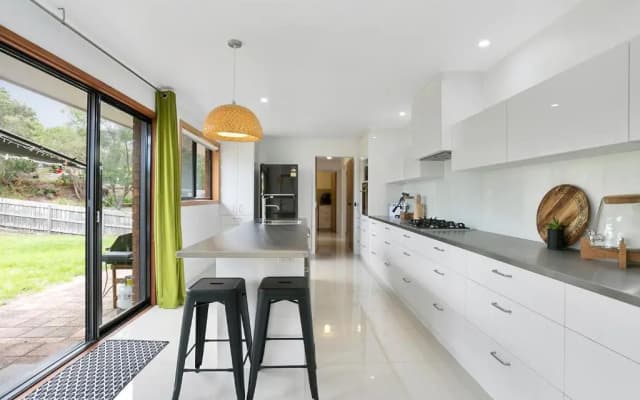 Fairhills - beautifully styled - photo 2