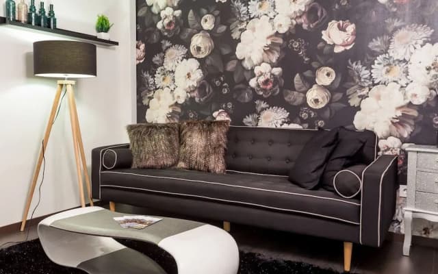 Váci Design Apartment - hostAID - photo 2