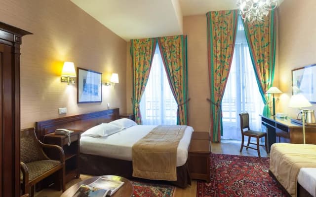 Hotel du Palais Bourbon - photo 4