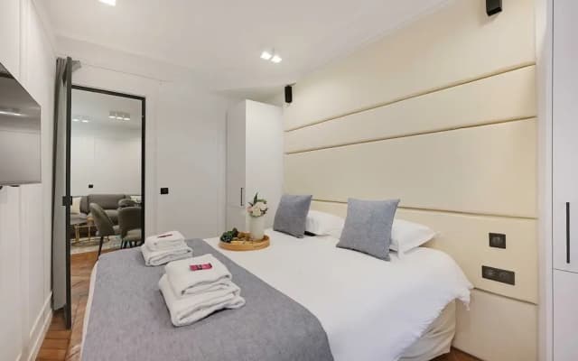 Amazing Apartment - 2br/6p - Gare Saint-lazare - photo 2