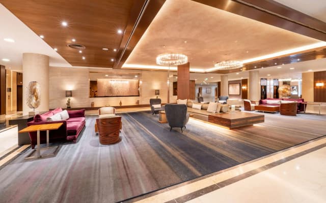 Hilton Berlin - photo 2