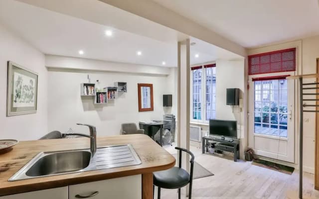 New Renovated Saint Germain 2bd - photo 3