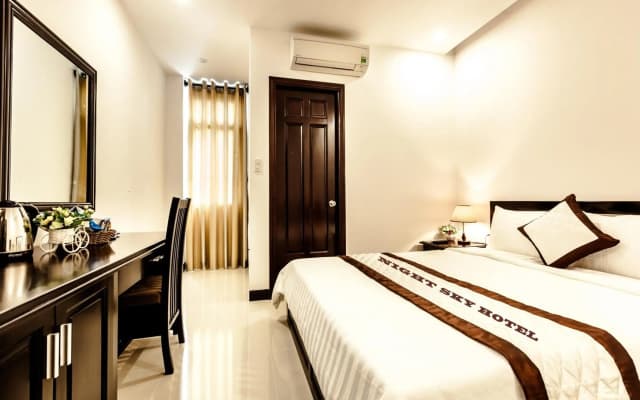 Night Sky Hotel - photo 3
