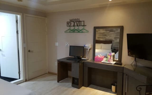 Hotel RexVill - photo 4