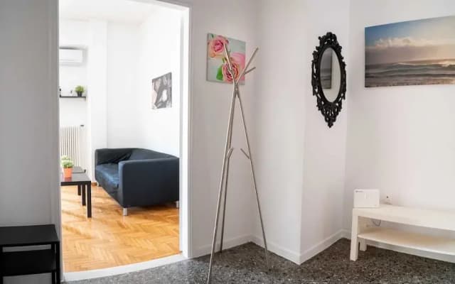 Larisis train station 1 bedroom flat for 2 persons - photo 3
