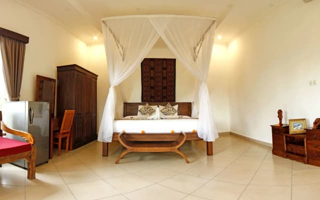 Dupa Sri Wedari Villa - photo 4