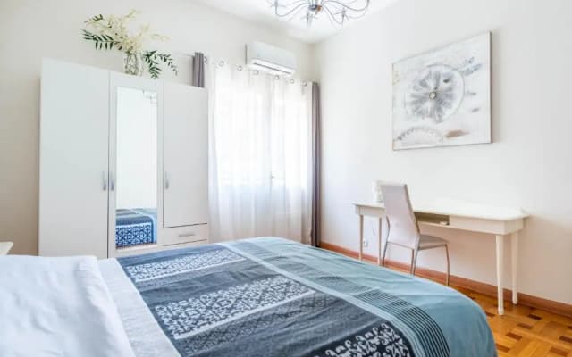 Notre Dame - Huge Sunny Modern 2br Flat - Terrace - photo 2