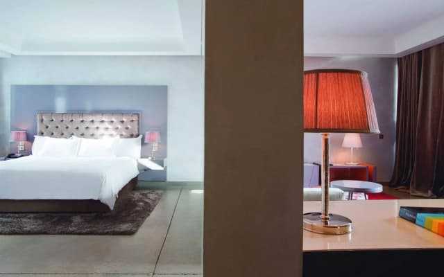 Crystal Hotel - photo 2