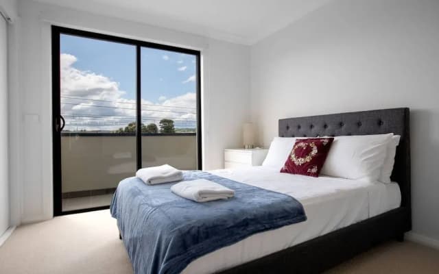 Captivating Large 4br@narre Warren - photo 2
