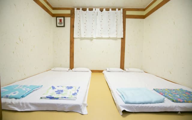 Bukchonmaru Hanok Guesthouse - photo 4
