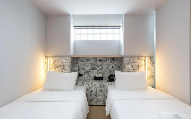 Metz Pratunam Hotel - photo 2