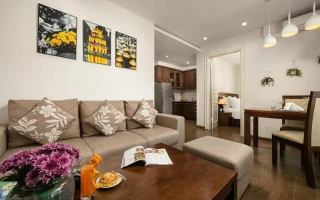 Poonsa Cau Giay Apartment - photo 2