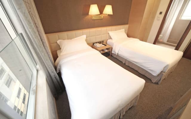 H1 hotel - photo 3