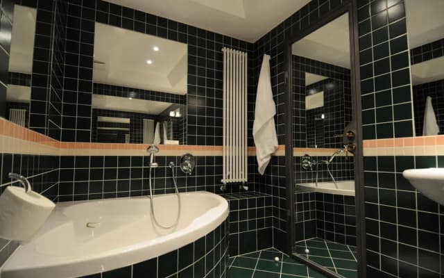 Pvh Charming Flats Horejsi Nabrezi - photo 4