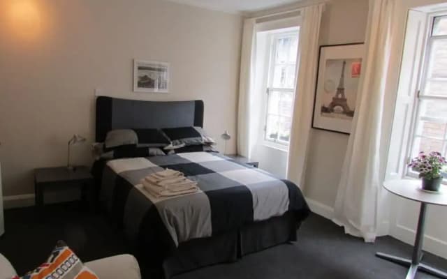 Central Edinburgh Studio Flat - photo 3