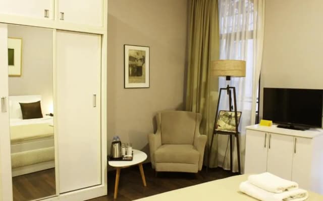 Hotel Point - photo 2