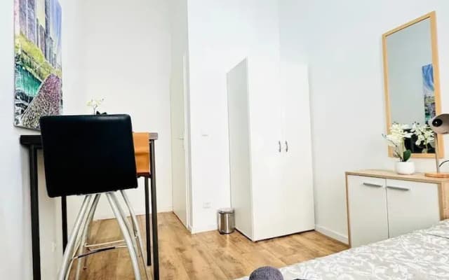 5BR Apt 10min to Matzleinsdorfer - photo 2