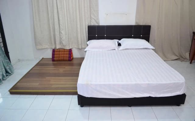 ECO93 Vacation Home Lunas - photo 2