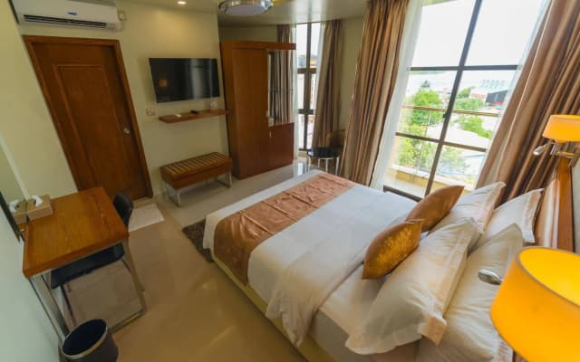 Unima Grand Hotel - photo 5