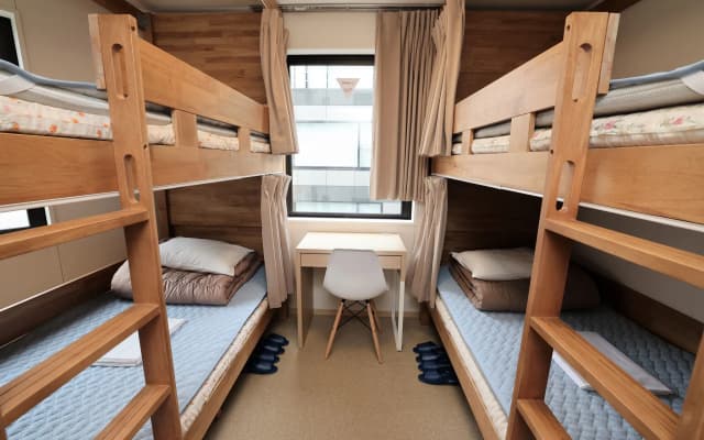 Tokyo Ueno Youth Hostel - photo 4