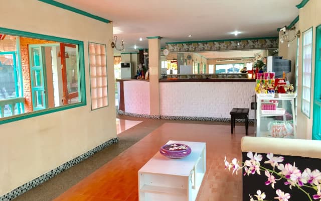 Waterside Boutique Hotel - photo 2