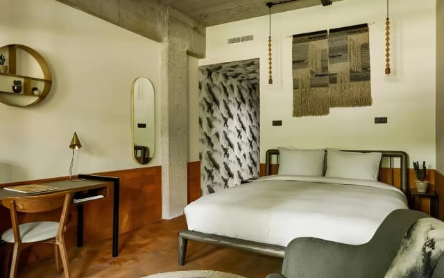 Hotel V Fizeaustraat - photo 4