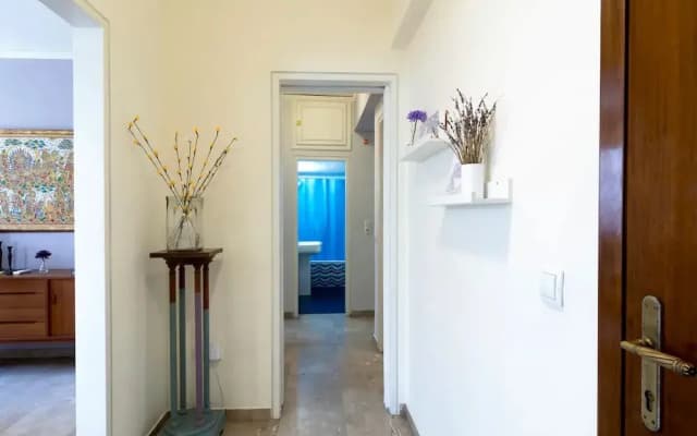 Vintage style 2 bedroom apartment near Acropolis - photo 3