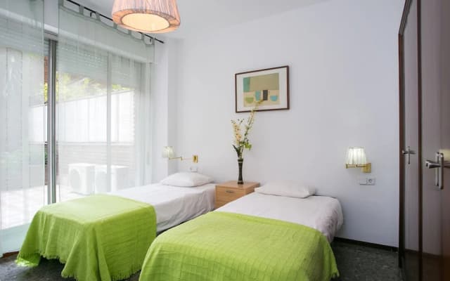 Apartment With Large And Private Terrace - photo 4