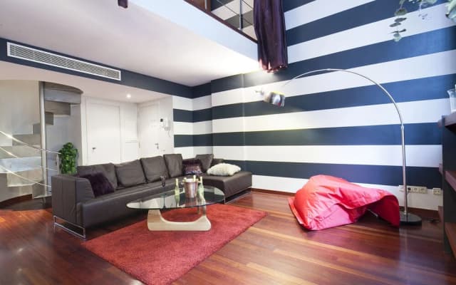 My Space Barcelona Gracia Pool B32 - photo 3